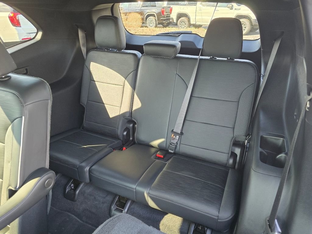 Certified 2025 Buick Enclave Sport Touring image 27