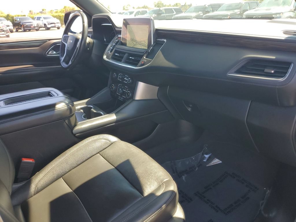 Used 2023 Chevrolet Suburban LT RWD image 30