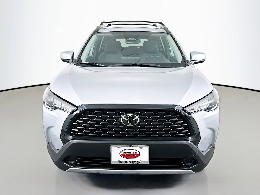 Certified 2024 Toyota Corolla Cross LE image 2