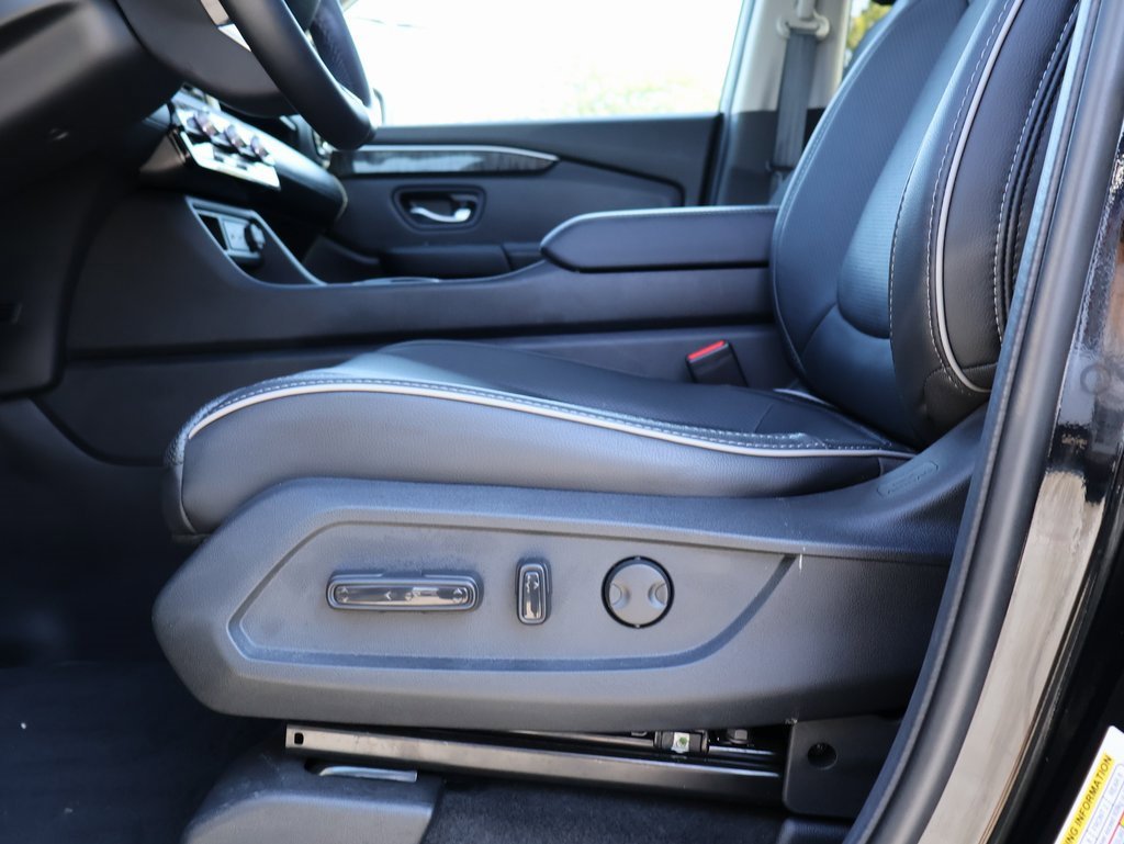 Certified 2024 Honda Pilot Elite image 32
