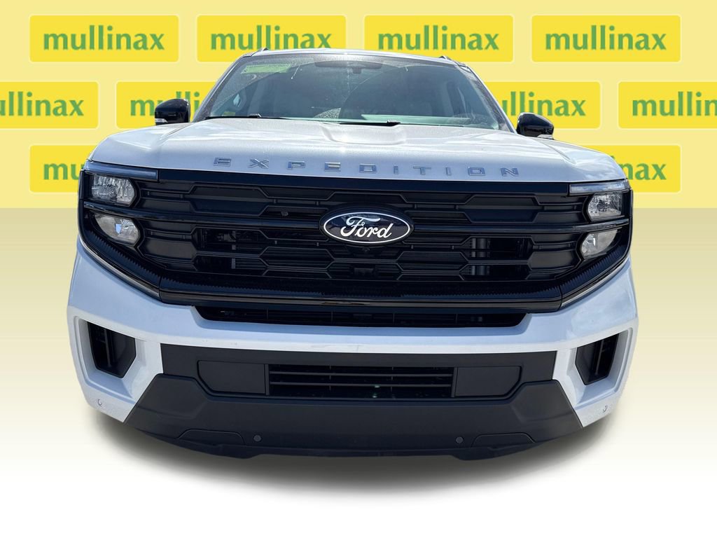 New 2026 Ford Expedition Active image 12