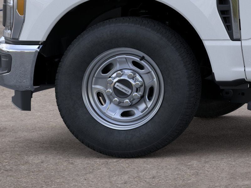New 2026 Ford F250 XL w/ XL Chrome Package RWD image 19