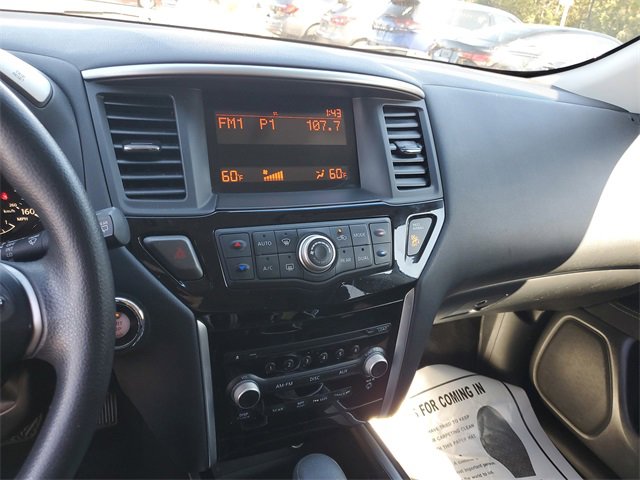 Used 2016 Nissan Pathfinder S image 19