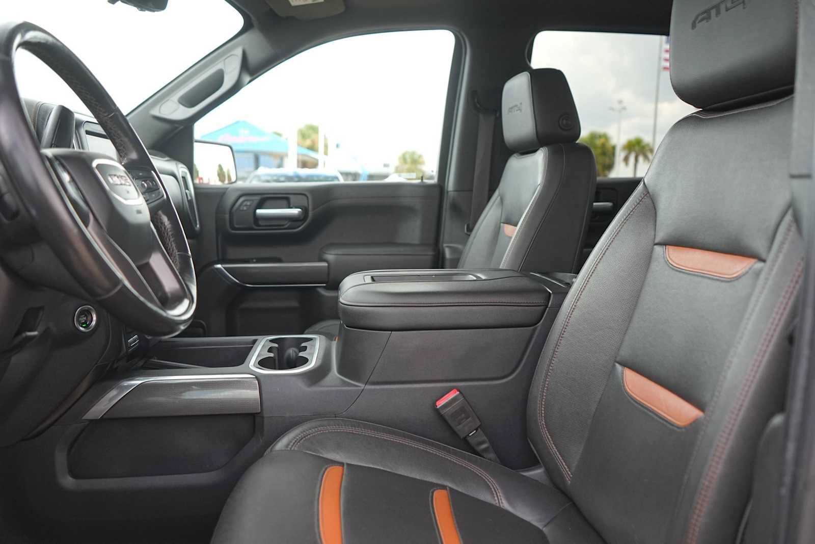 Used 2019 GMC Sierra 1500 AT4 w/ Off Road Performance Package AWD/4WD image 11