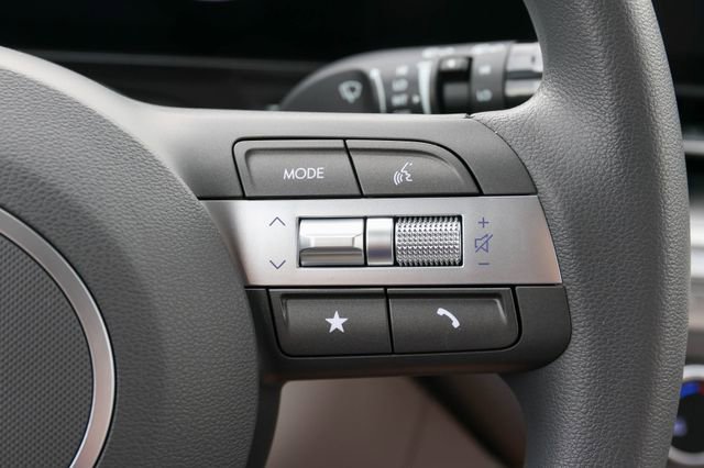 New 2026 Hyundai Kona SE FWD image 22
