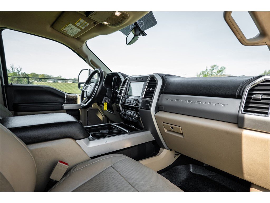 Used 2018 Ford F250 Lariat w/ Lariat Value Package AWD/4WD image 35