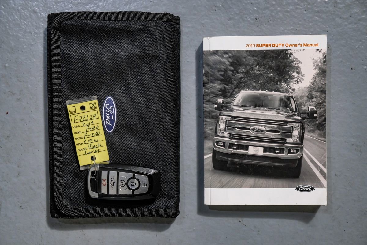 Used 2019 Ford F250 Lariat w/ Lariat Ultimate Package image 60