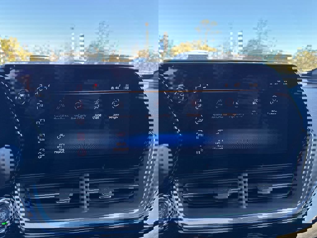 New 2026 Chevrolet Trax RS image 16