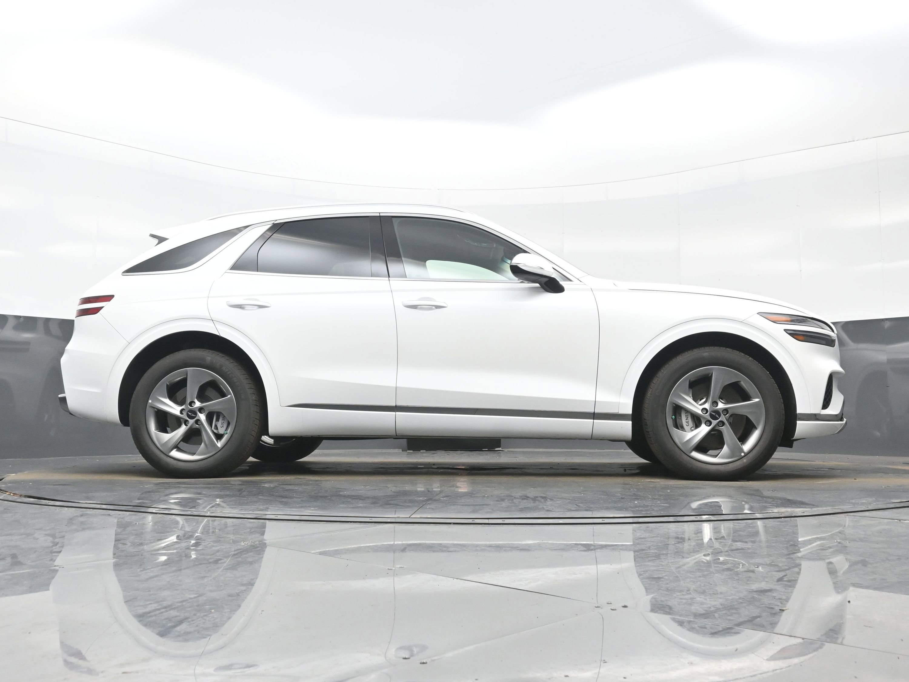 Certified 2026 Genesis GV70 2.5T image 33