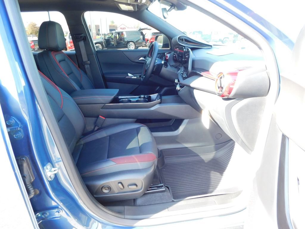 New 2026 Chevrolet Equinox RS w/ Convenience Package III image 18