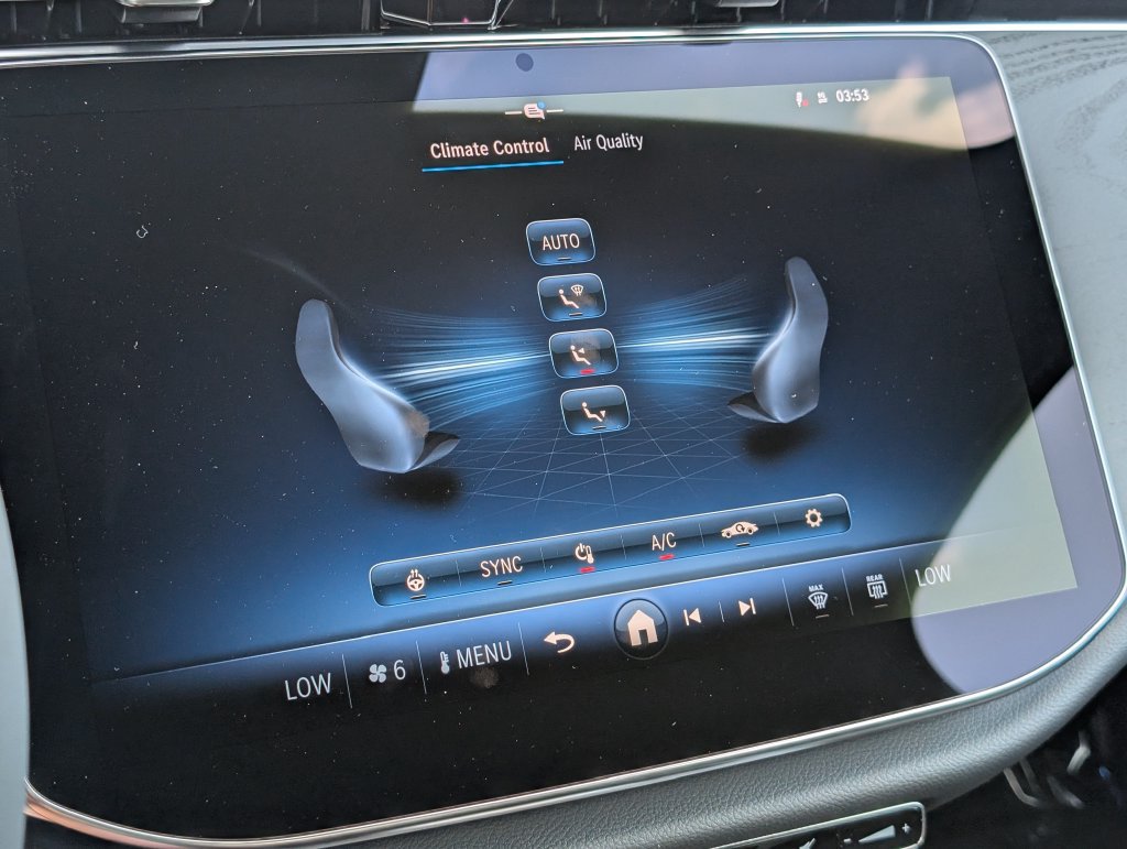 New 2026 Mercedes-Benz E 350 4MATIC Sedan image 19