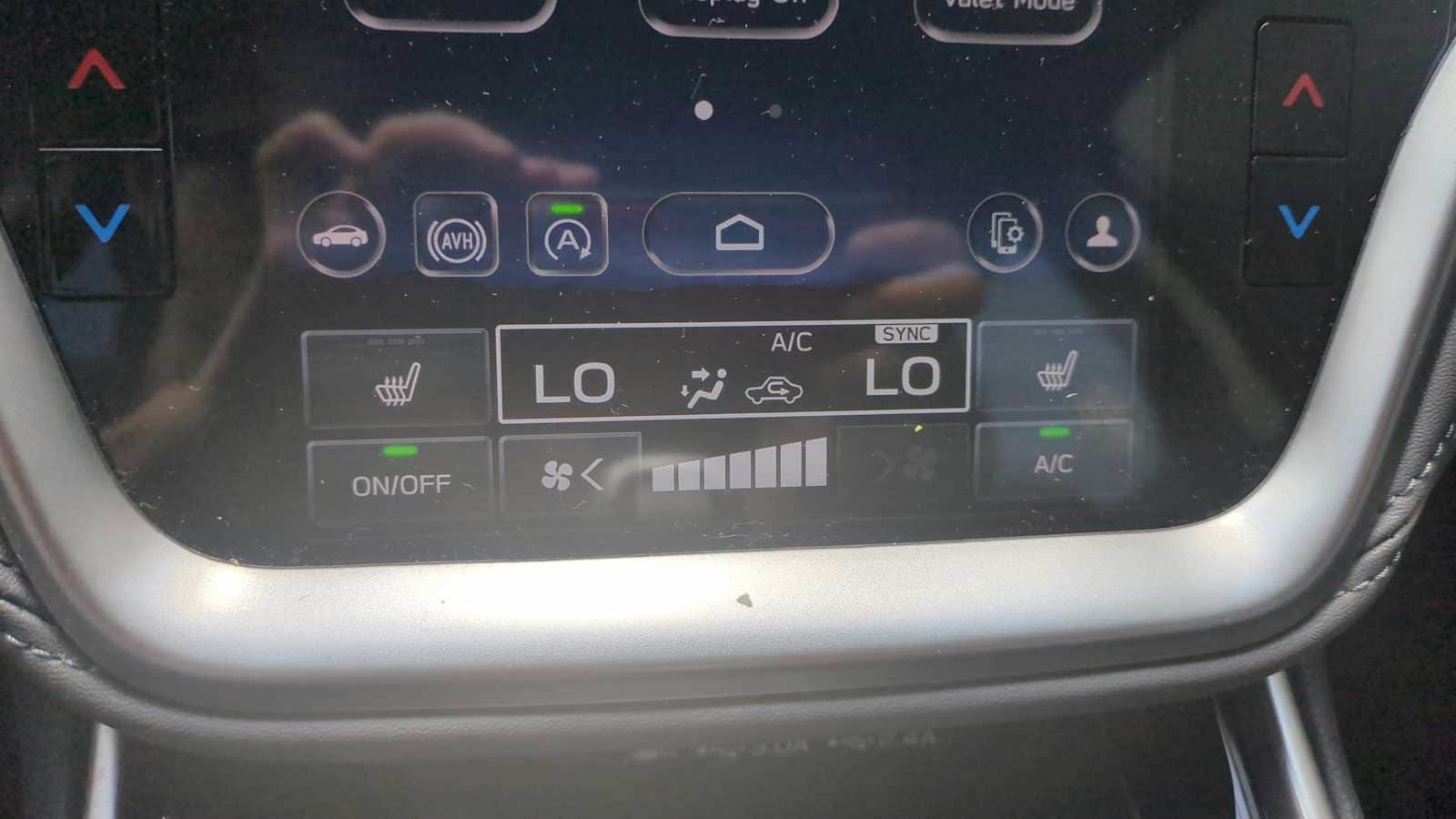 Certified 2025 Subaru Outback Onyx Edition AWD/4WD image 21