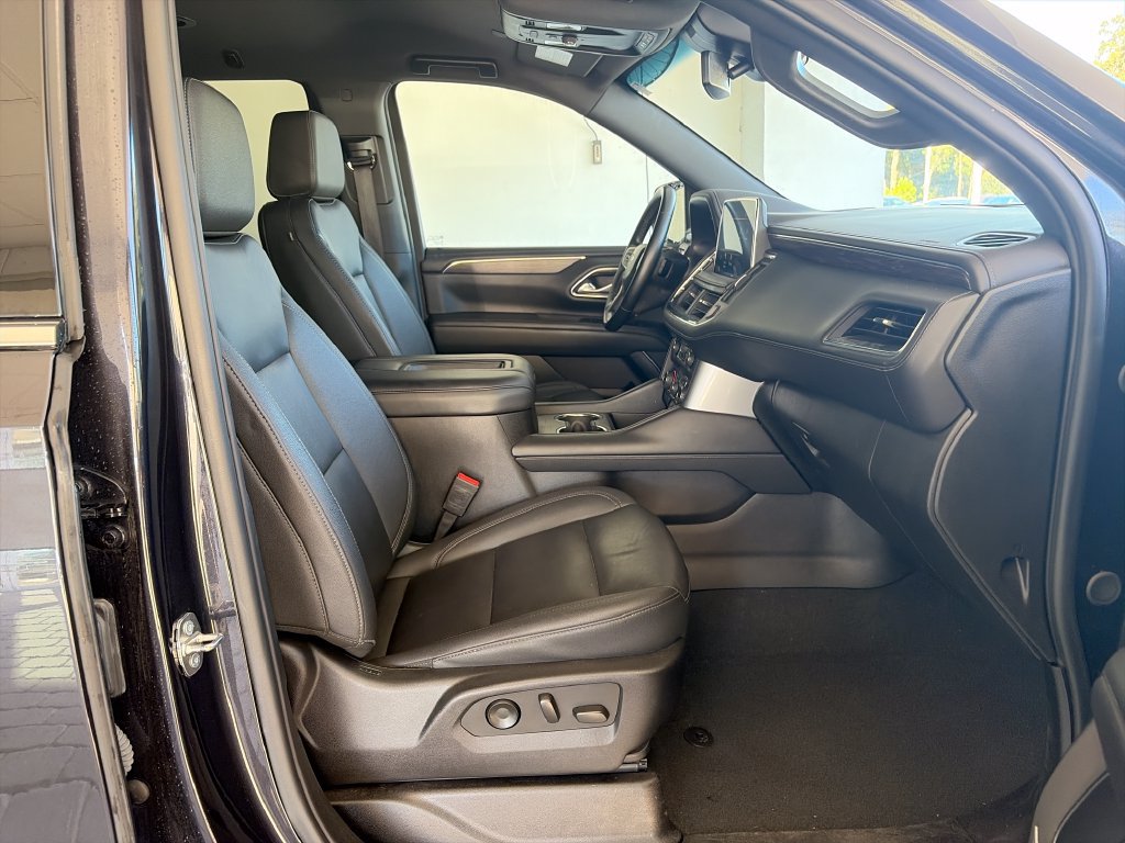 Used 2024 Chevrolet Tahoe LT AWD/4WD image 29