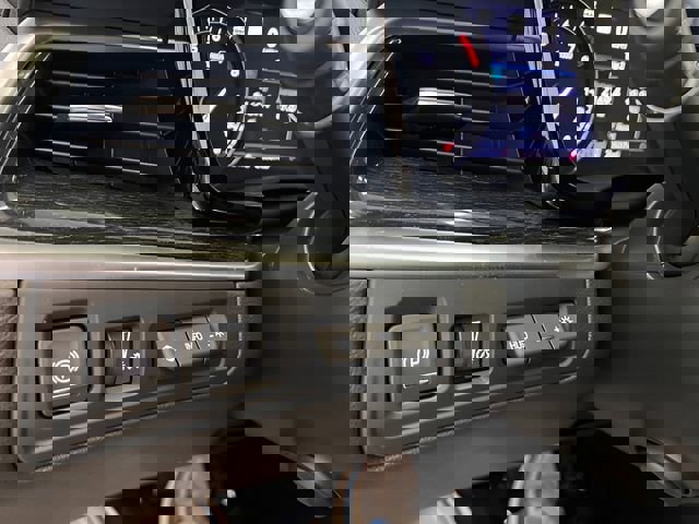 Certified 2023 Cadillac XT5 Premium Luxury w/ Technology Package image 23