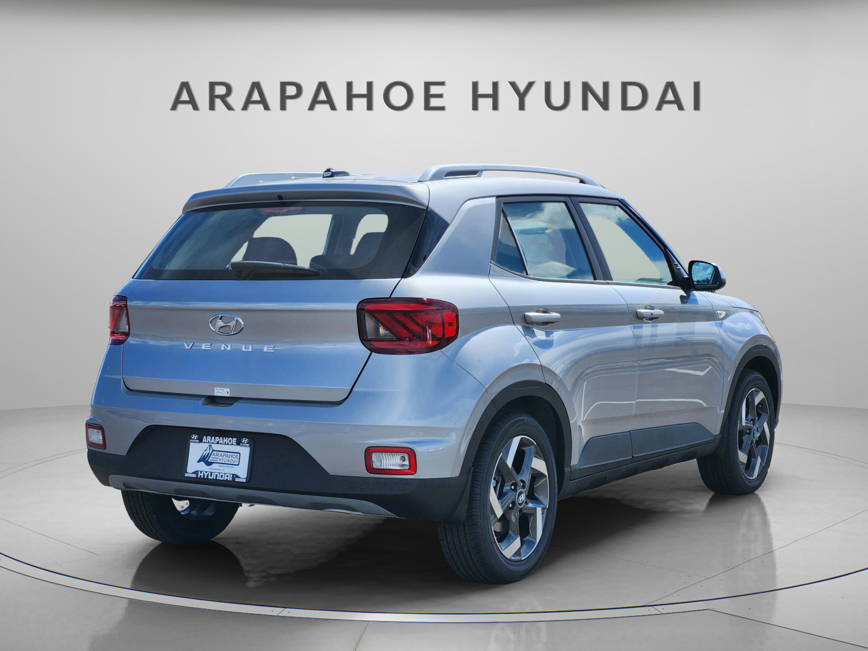 New 2026 Hyundai Venue SEL FWD image 5