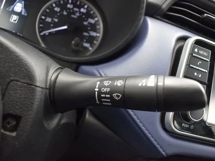 Used 2024 Nissan Versa SV image 25