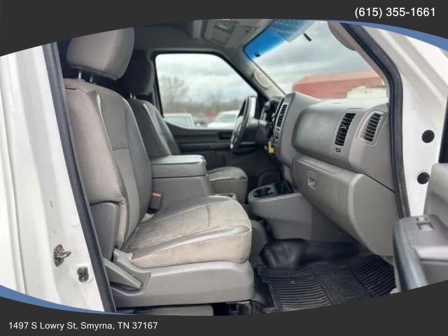 Used 2018 Nissan NV 2500 SV image 14
