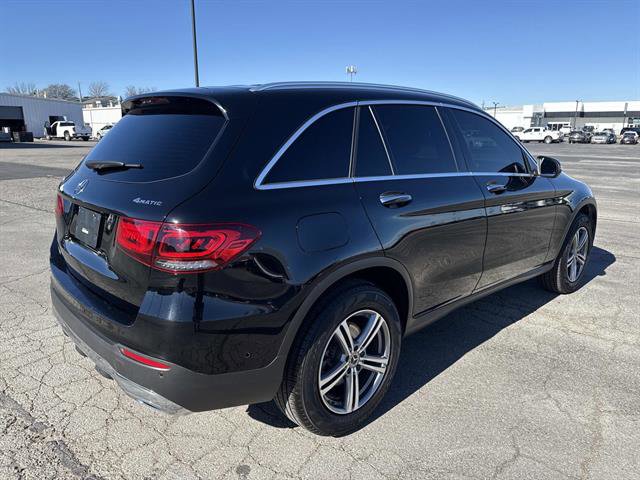 Used 2021 Mercedes-Benz GLC 300 4MATIC image 4