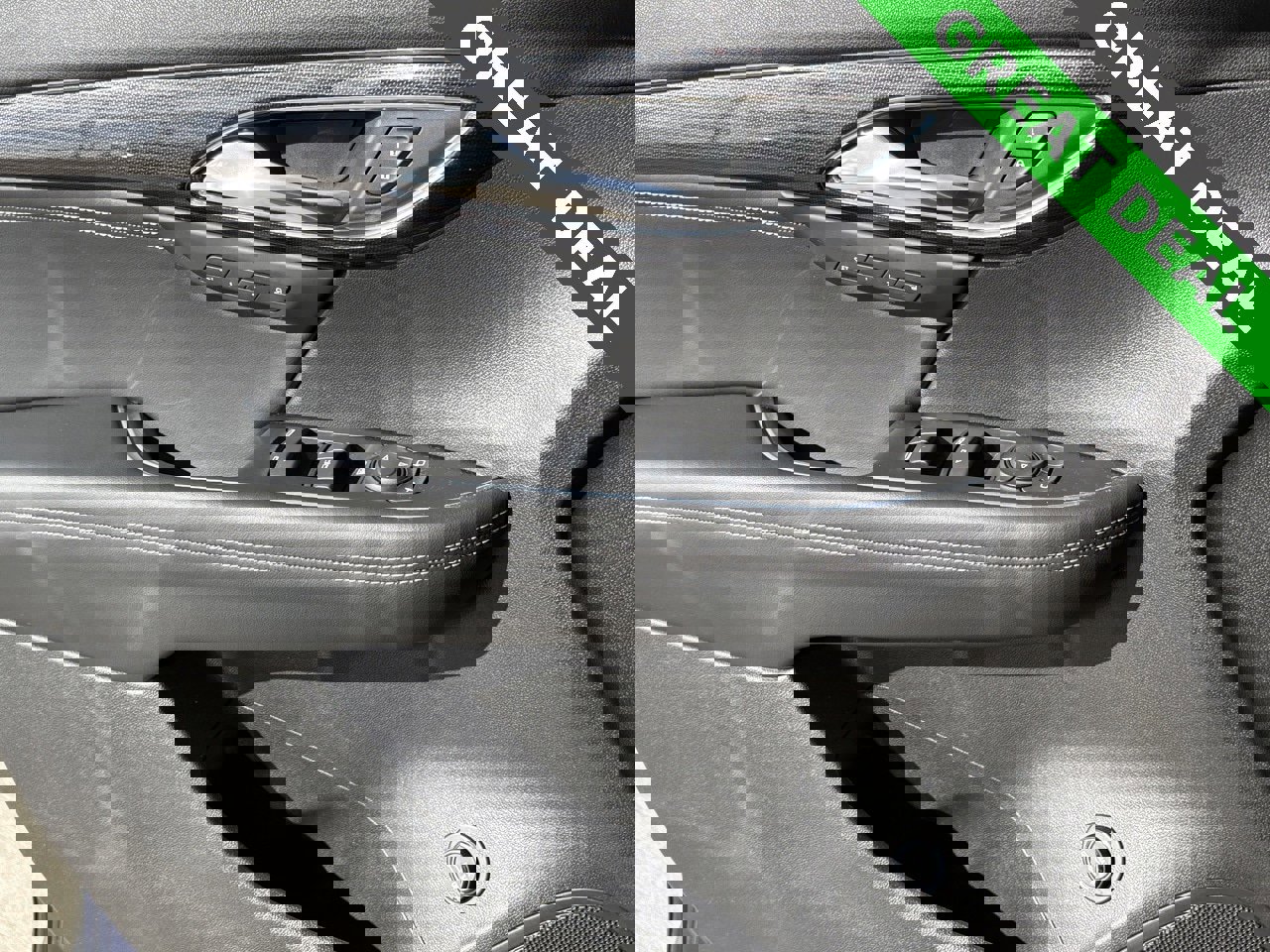 Used 2022 Buick Envision Essence w/ Safety Package image 27