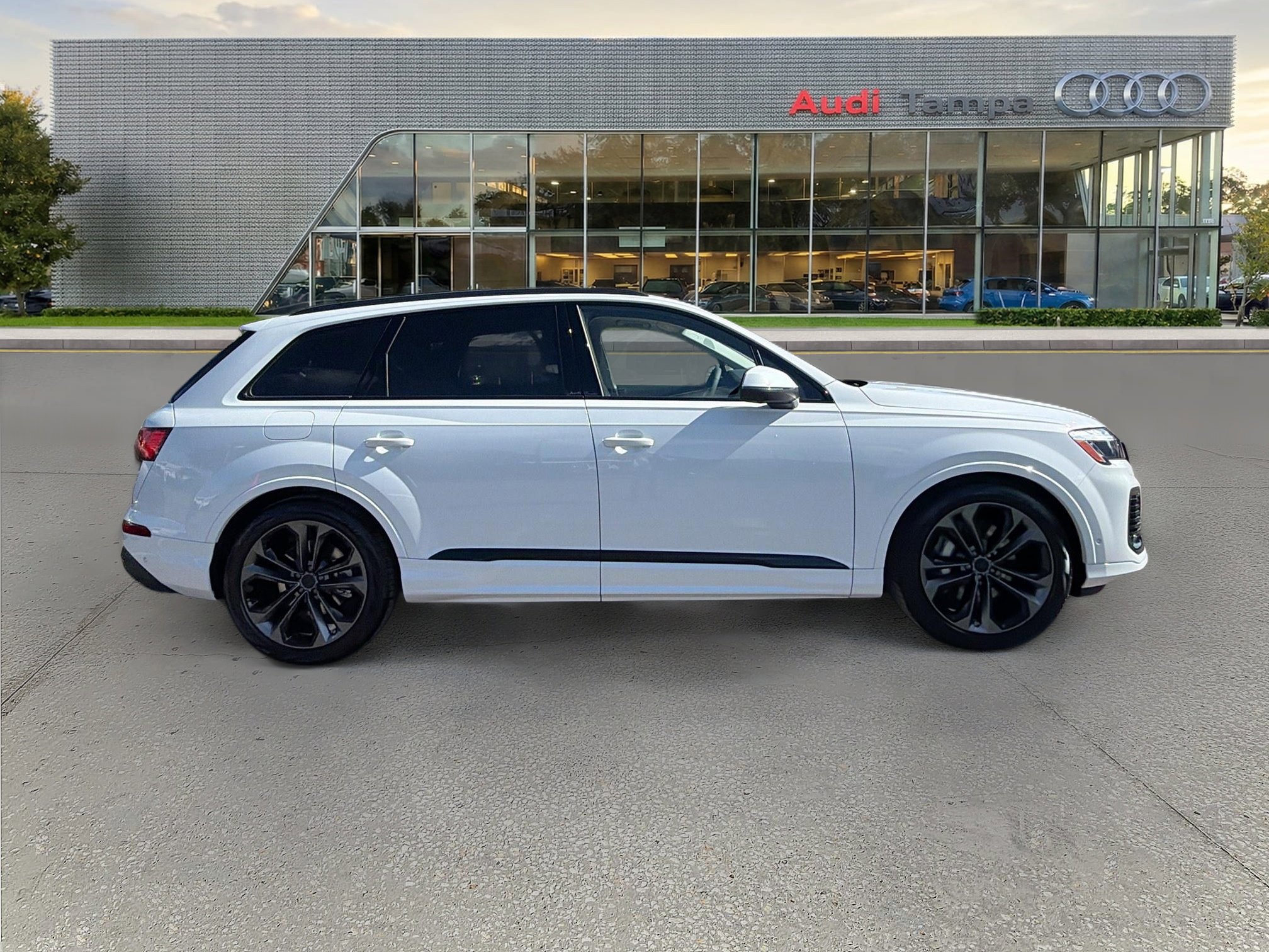 New 2026 Audi Q7 3.0T Premium Plus image 2