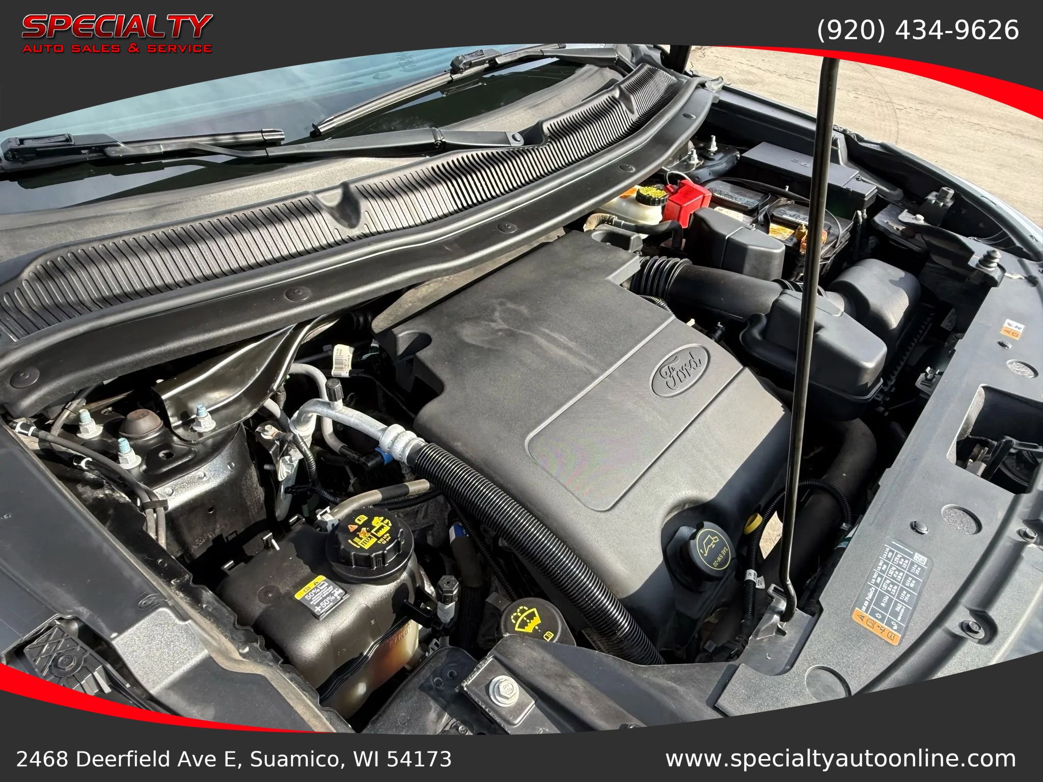 Used 2017 Ford Explorer XLT image 39