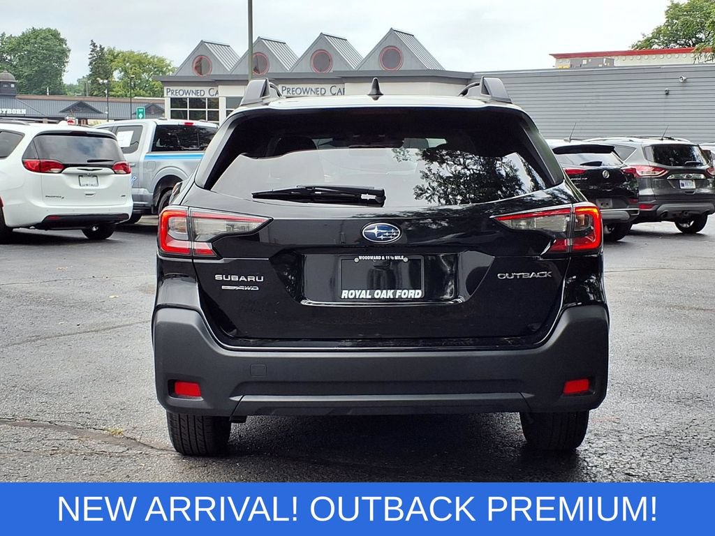 Used 2023 Subaru Outback Premium AWD/4WD image 21