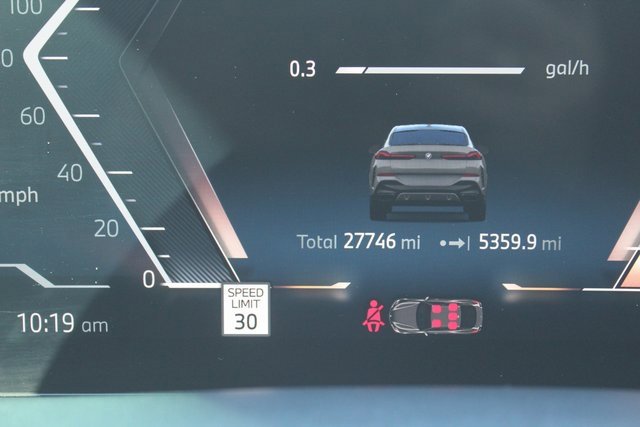 Used 2024 BMW X6 xDrive40i w/ Premium Package image 30