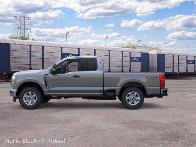 New 2026 Ford F250 XLT w/ FX4 Off-Road Package AWD/4WD image 3