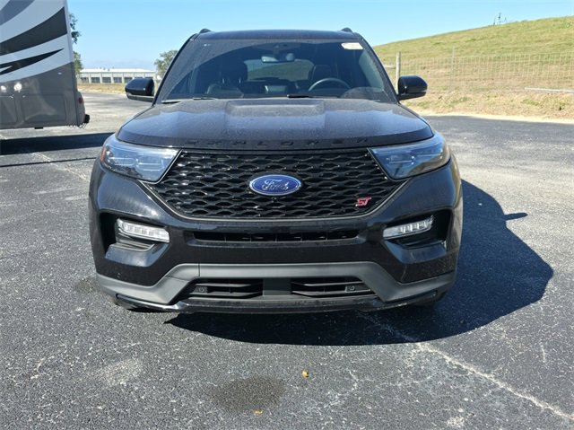 Used 2023 Ford Explorer ST w/ Equipment Group 401A image 3