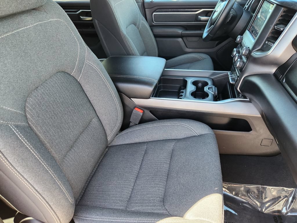 Used 2019 RAM 1500 Big Horn AWD/4WD image 5