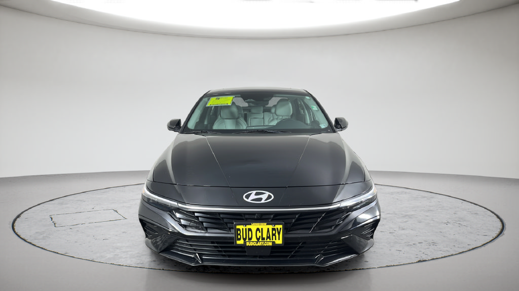 Used 2024 Hyundai Elantra Limited FWD image 13
