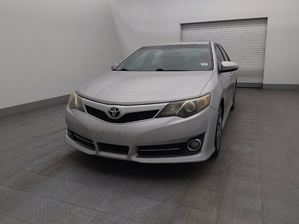 Used 2014 Toyota Camry SE image 15