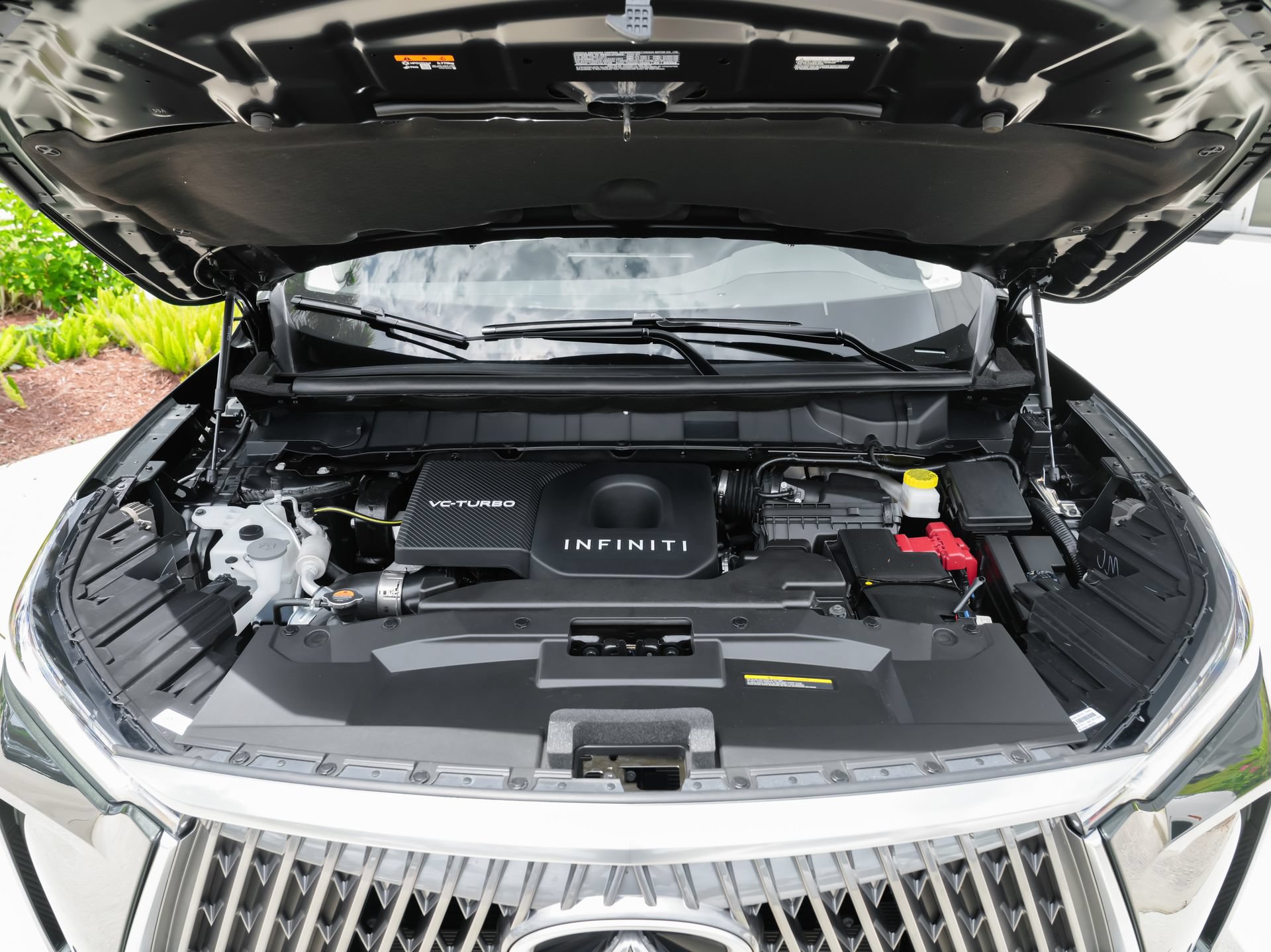 Certified 2026 INFINITI QX60 Luxe w/ Cargo Package FWD image 44