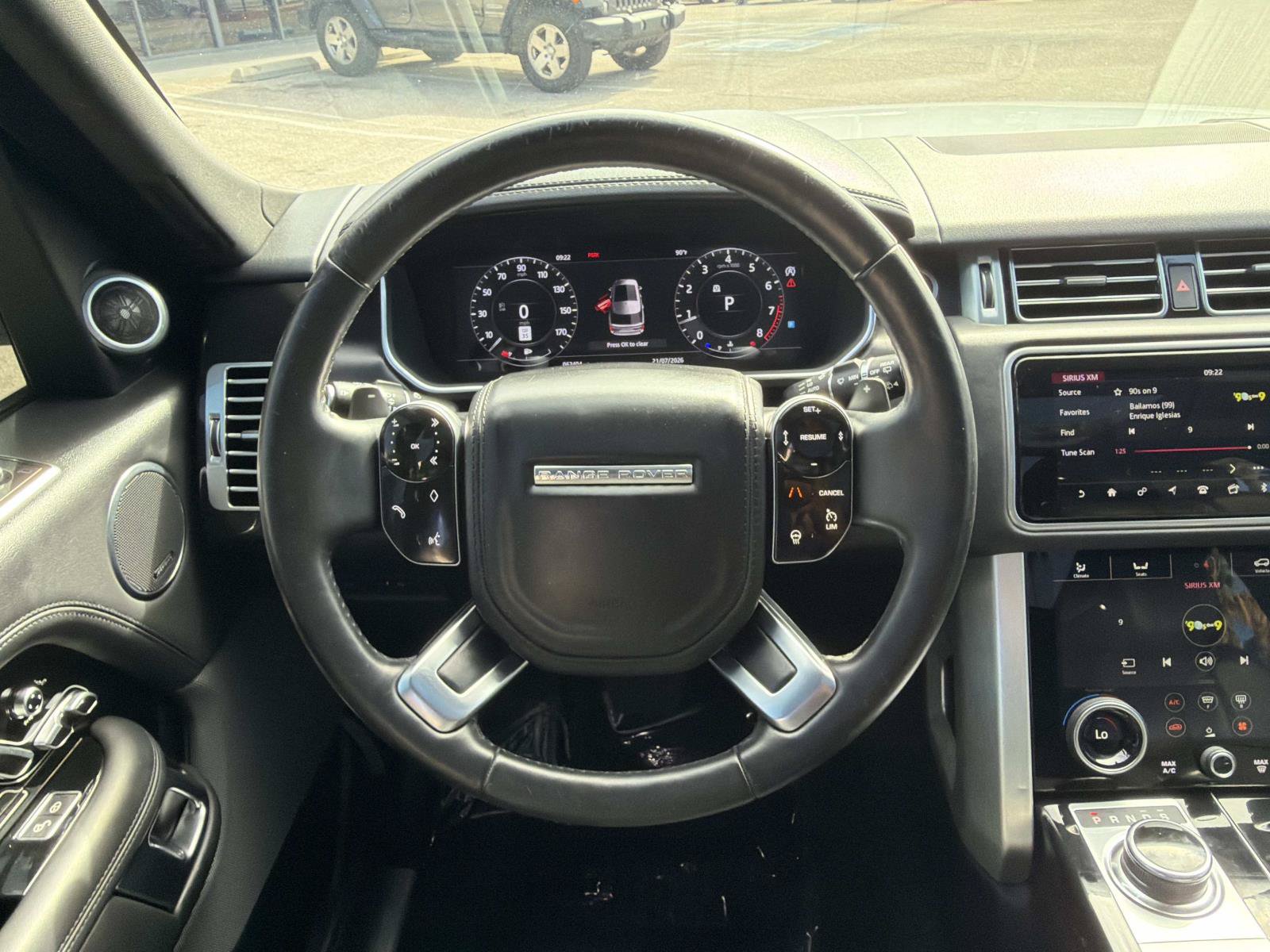 Used 2019 Land Rover Range Rover Supercharged AWD/4WD image 9