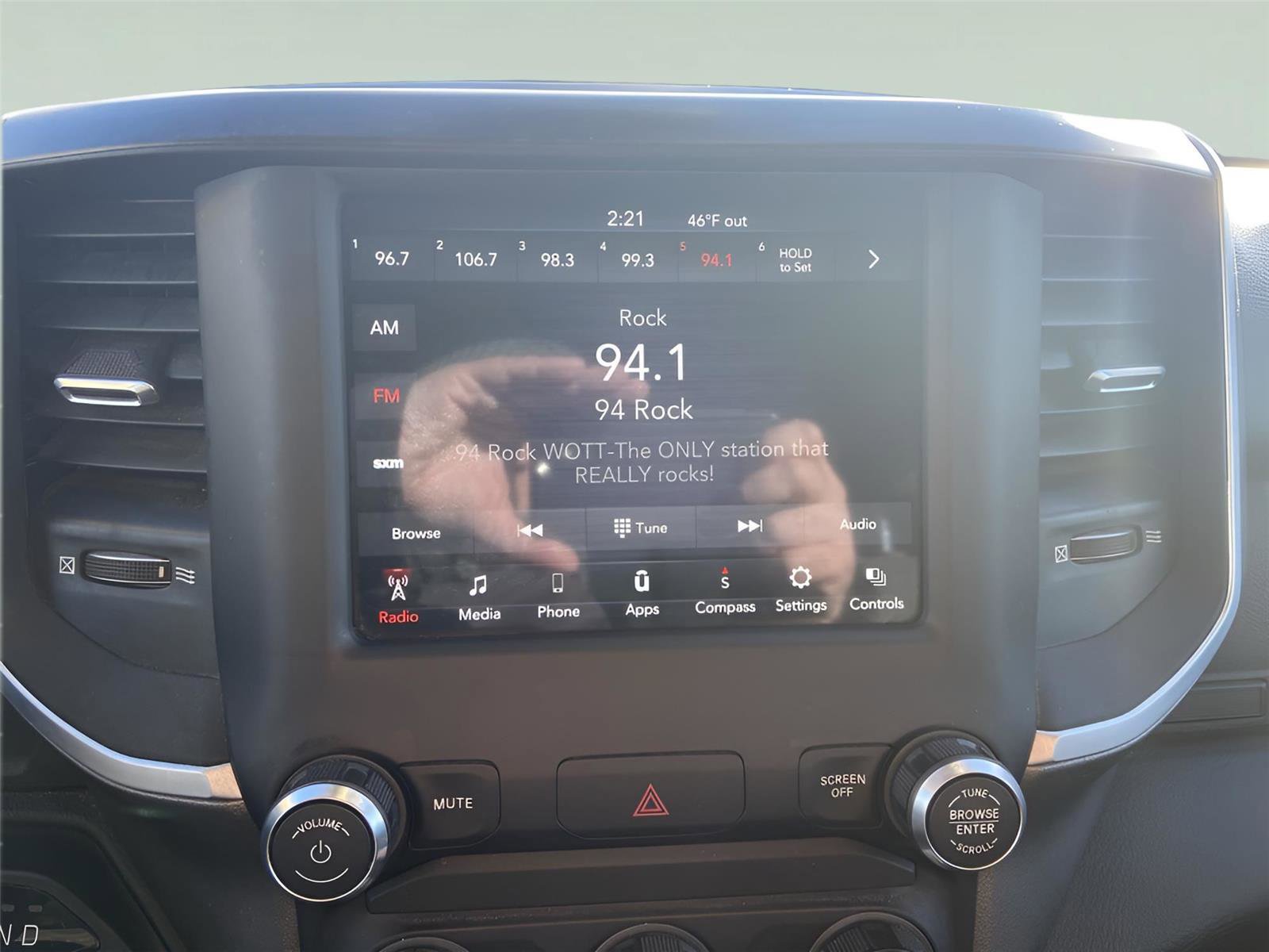 Used 2021 RAM 1500 Big Horn image 32