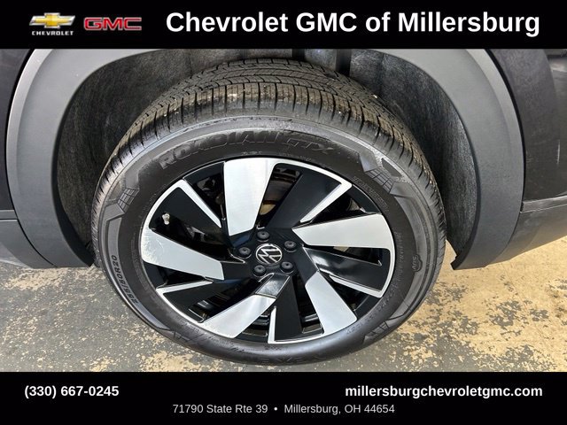 Used 2026 Volkswagen Atlas Cross Sport SE FWD image 9