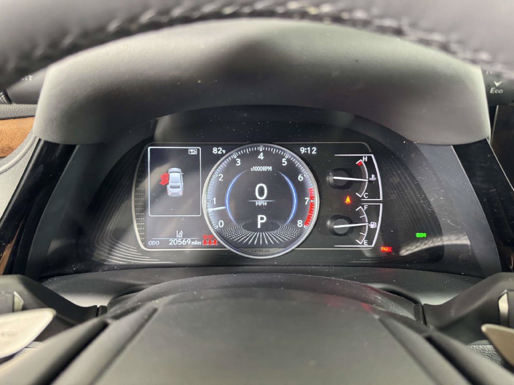 Used 2024 Lexus ES 350 w/ Premium Package FWD image 3