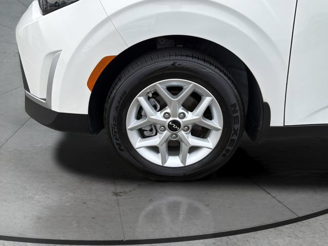 Used 2025 Kia Soul S FWD image 29