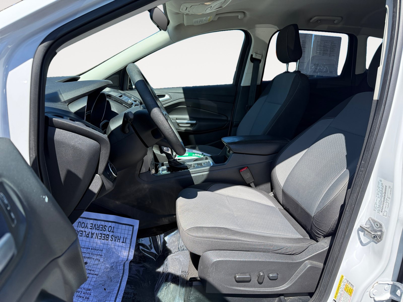 Used 2018 Ford Escape SE FWD image 10