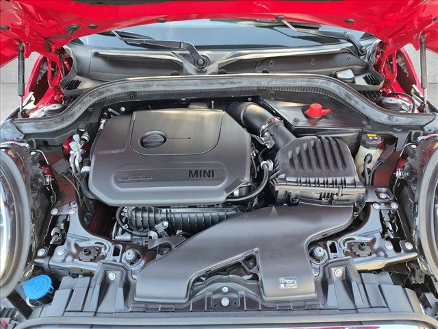 Used 2021 MINI Cooper 2-Door Hardtop FWD image 22