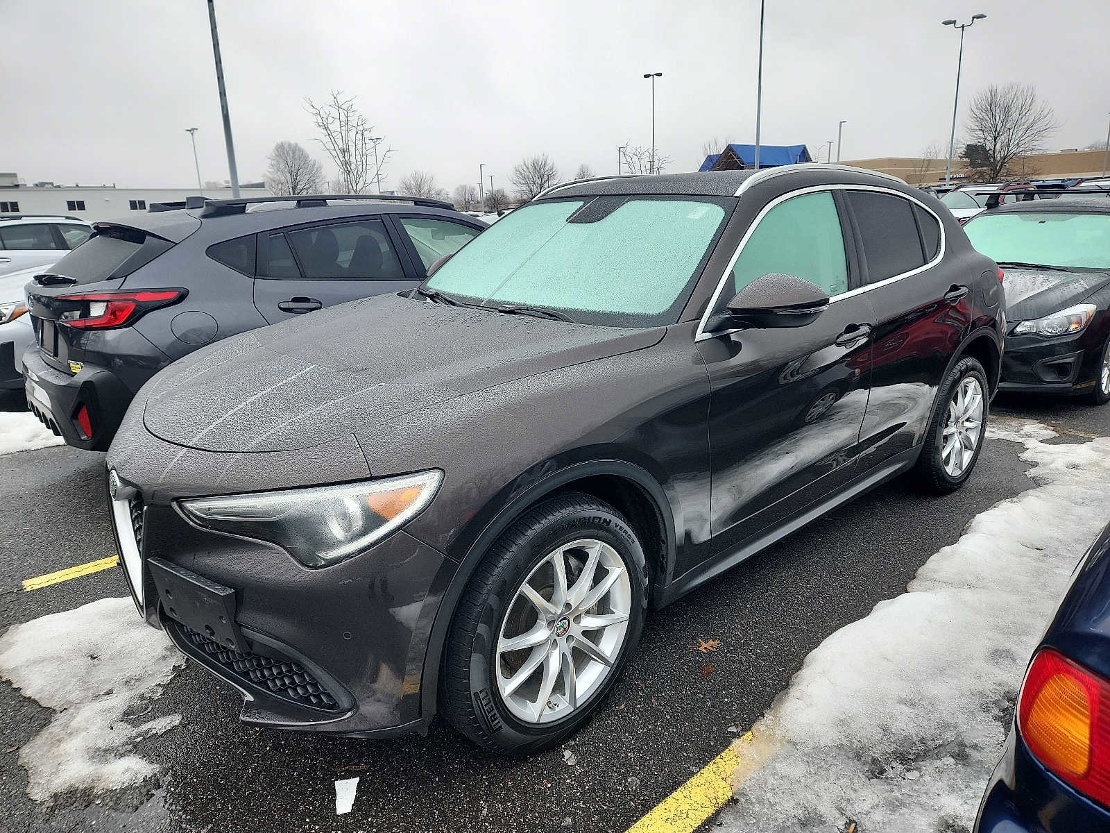 Used 2019 Alfa Romeo Stelvio Ti Lusso w/ Quick Order Package 22X Lusso image 3