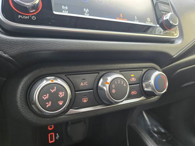 Used 2025 Nissan Versa S w/ Trunk Package image 25