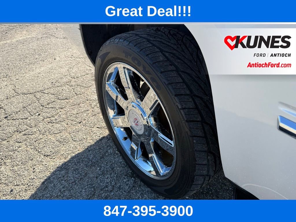 Used 2007 Cadillac Escalade AWD w/ Information Package image 12