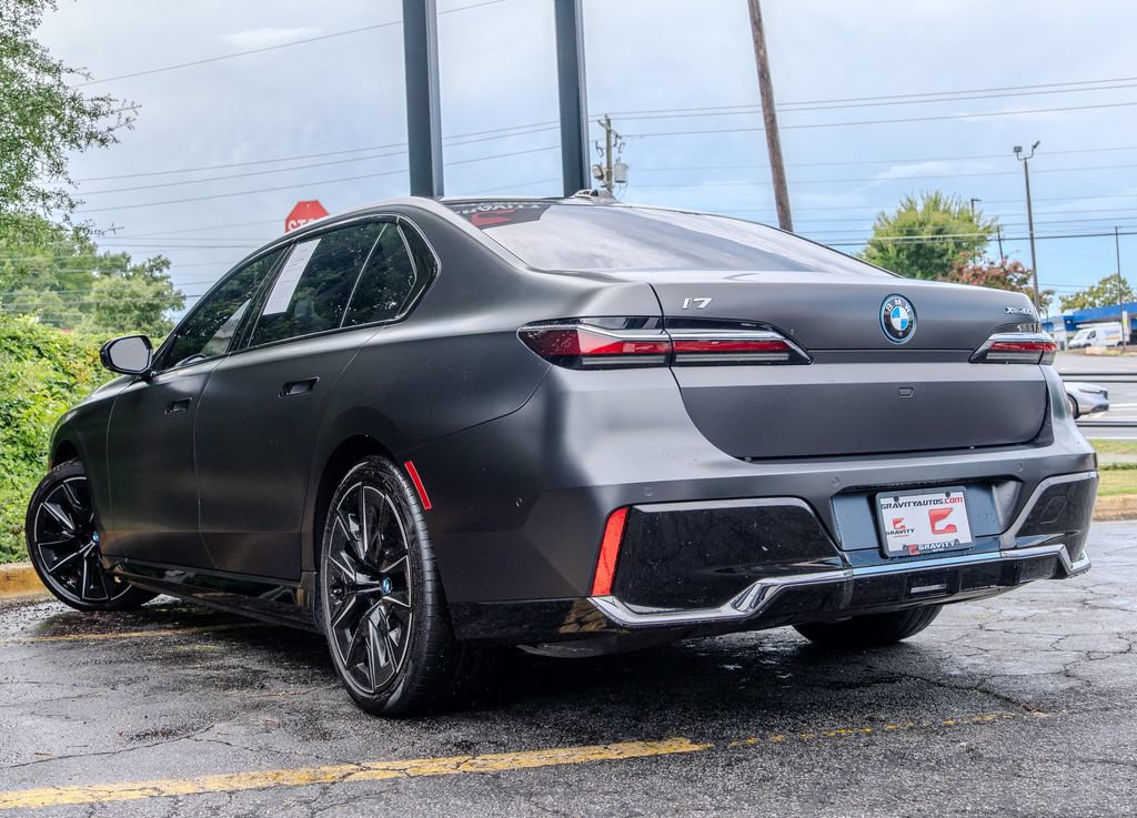 Used 2023 BMW i7 xDrive60 AWD/4WD image 25