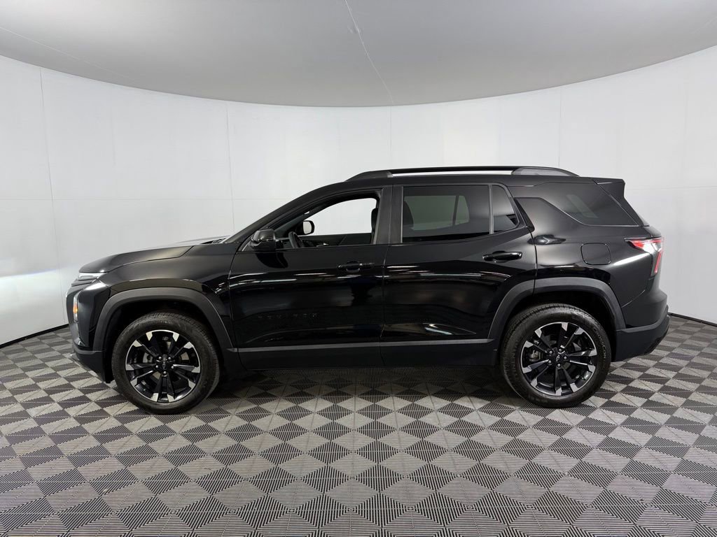 Used 2025 Chevrolet Equinox RS w/ Convenience Package III AWD/4WD image 11