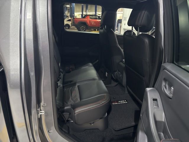 Used 2026 Nissan Frontier PRO-4X w/ Pro Premium Package image 28