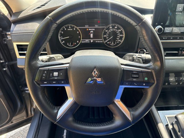 Used 2022 Mitsubishi Outlander SE AWD/4WD image 22
