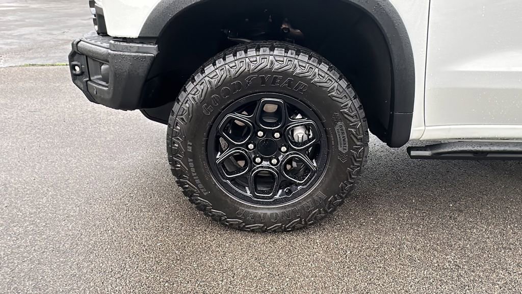 Used 2024 Chevrolet Silverado 1500 ZR2 w/ ZR2 Bison Edition image 9