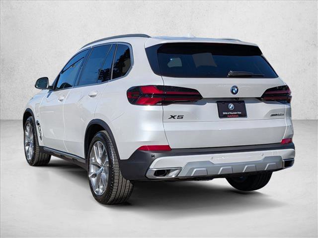 New 2026 BMW X5 xDrive50e image 8