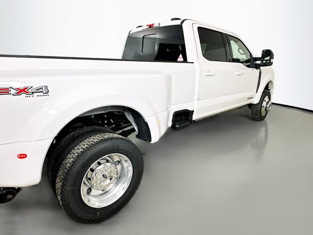 New 2026 Ford F450 Platinum w/ FX4 Off-Road Package image 8